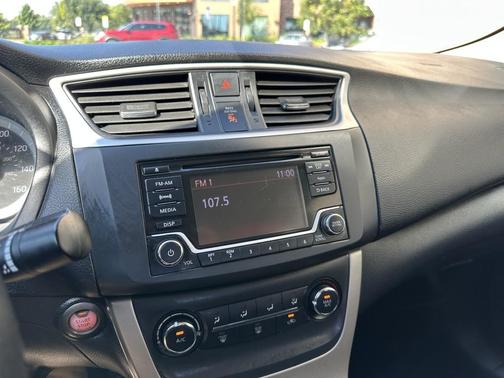 2015 Nissan Sentra SV