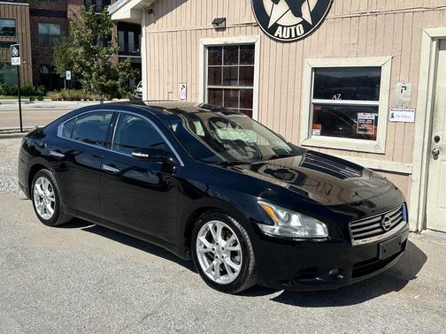 2012 Nissan Maxima SV