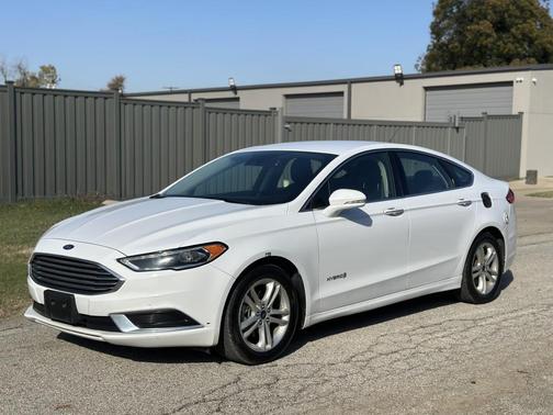 2018 Ford Fusion Hybrid SE
