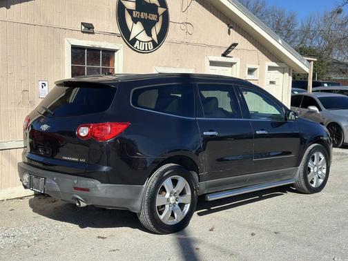 2011 Chevrolet Traverse LTZ