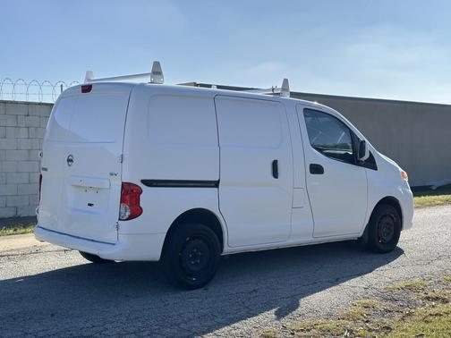 2017 Nissan NV200 SV