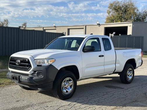 2016 Toyota Tacoma SR5