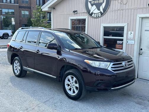 2012 Toyota Highlander SE