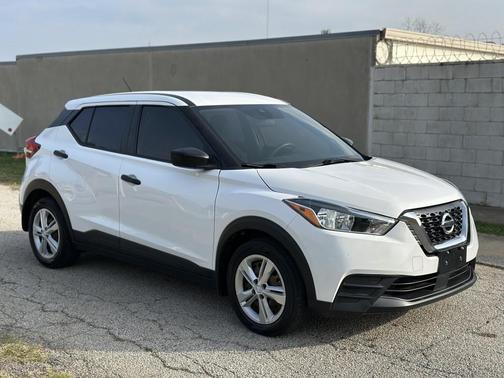 2020 Nissan Kicks S