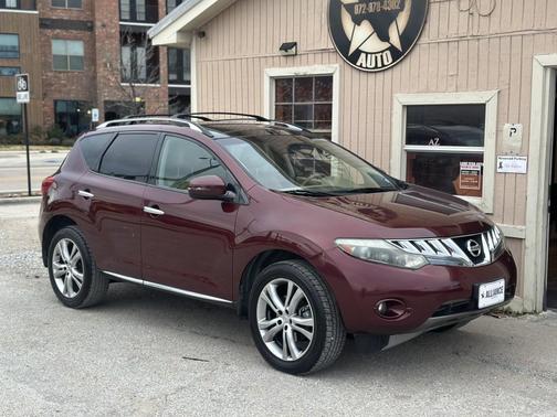 2010 Nissan Murano LE