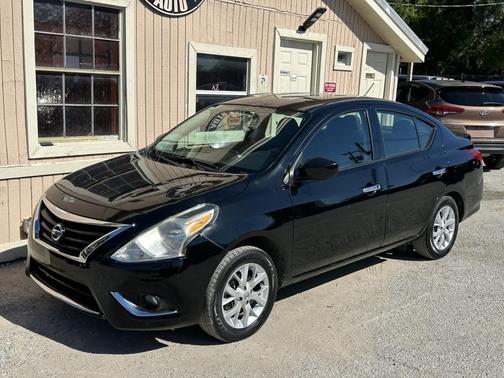 2018 Nissan Versa 1.6 SV