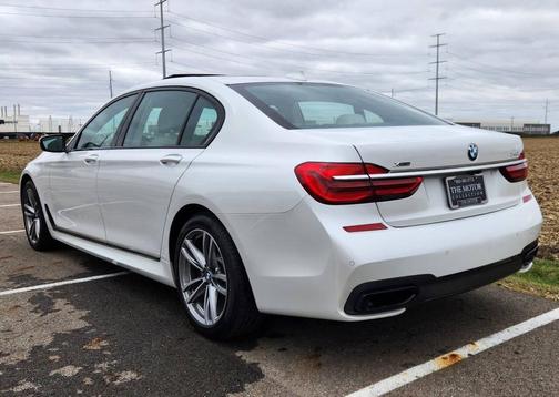 2019 BMW 740 740i xDrive AWD 4dr Sedan