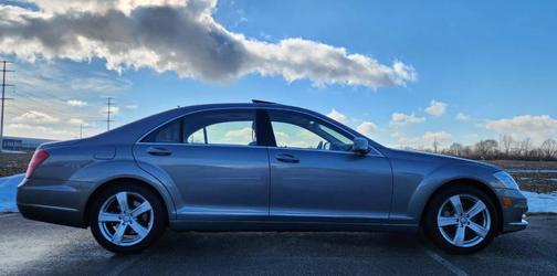 2010 Mercedes-Benz S-Class S 550 4MATIC AWD 4dr Sedan