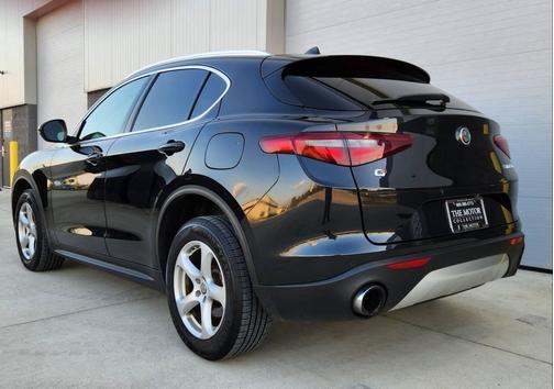 2018 Alfa Romeo Stelvio Base