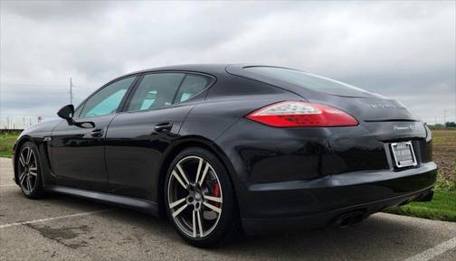 2013 Porsche Panamera GTS