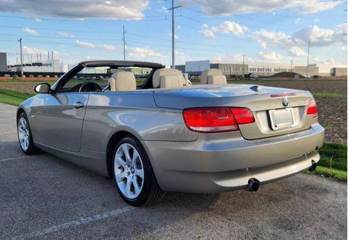 Beige 2008 BMW 335 335i 2dr Convertible