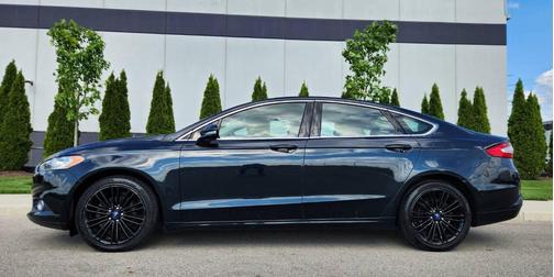 Dark Side Metallic 2014 Ford Fusion SE