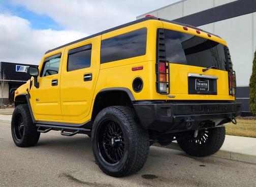 2003 Hummer H2 Base