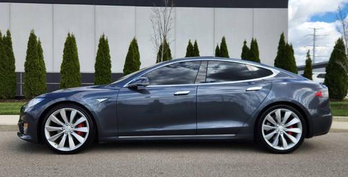 2016 Tesla Model S P100D