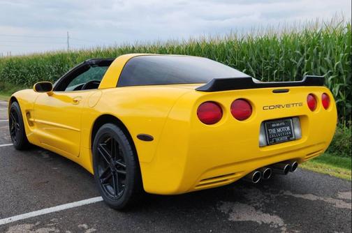2002 Chevrolet Corvette Base