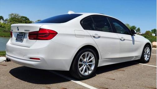 2017 BMW 320 i