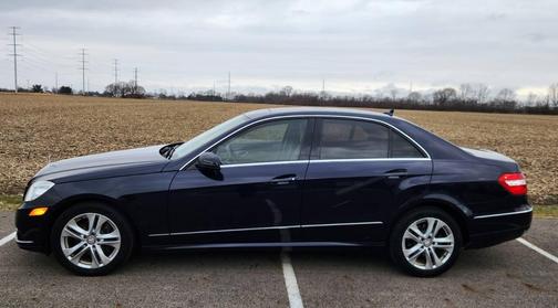 2011 Mercedes-Benz E-Class E 350 Luxury 4MATIC AWD 4dr Sedan
