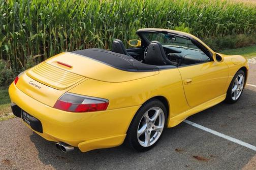 2001 Porsche 911 Carrera Cabriolet