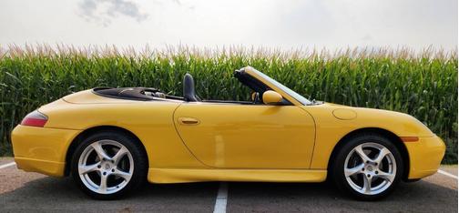 2001 Porsche 911 Carrera Cabriolet