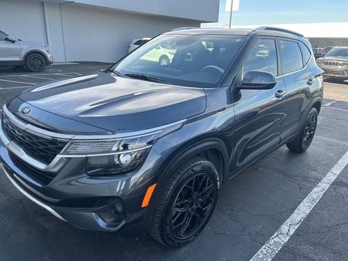 Gravity Gray 2021 Kia Seltos S