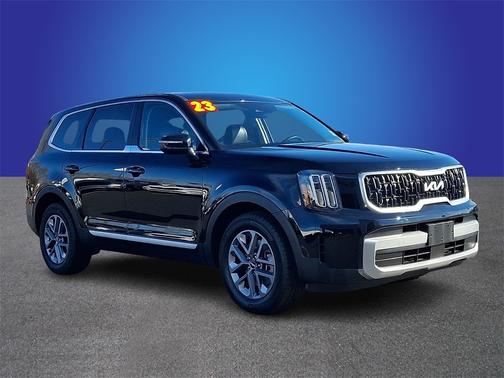 2023 Kia Telluride LX
