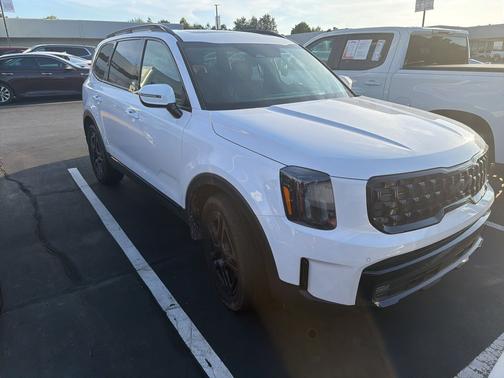 White Pearl 2025 Kia Telluride SX-Prestige X-Line