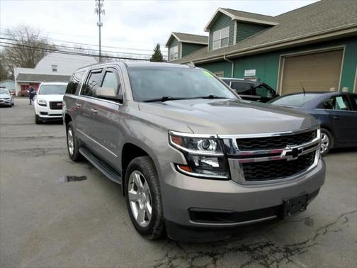 2018 Chevrolet Suburban LS