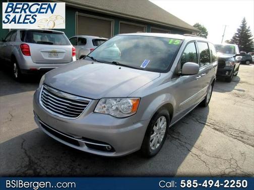 2015 Chrysler Town & Country Touring