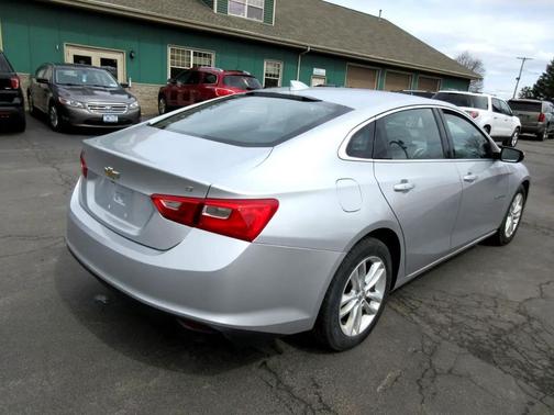 2017 Chevrolet Malibu 1LT