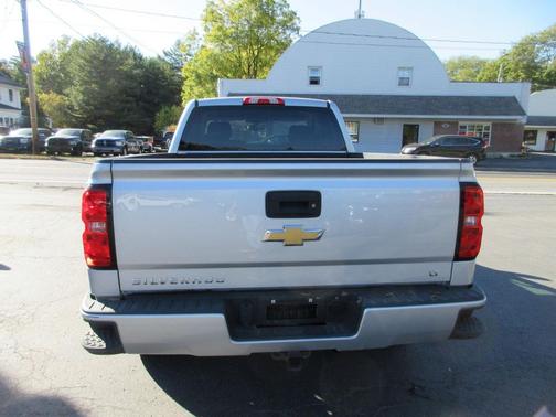 2017 Chevrolet Silverado 1500 2LT