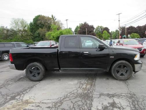 Black 2016 RAM 1500 SLT
