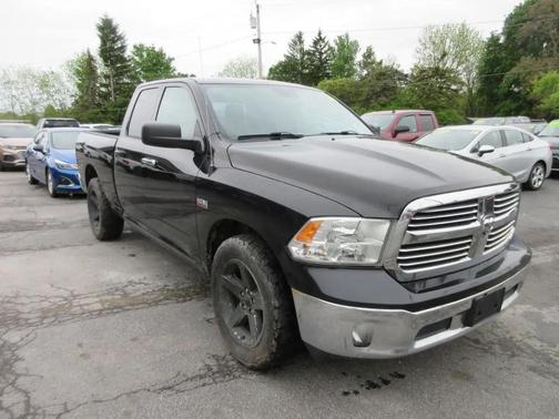 Black 2016 RAM 1500 SLT