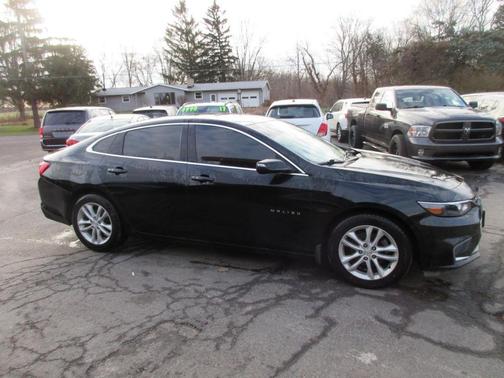 2017 Chevrolet Malibu 1LT