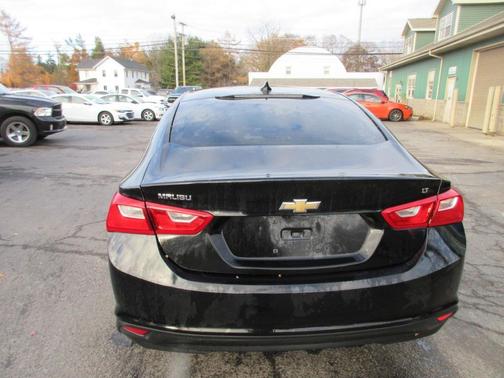 2017 Chevrolet Malibu 1LT