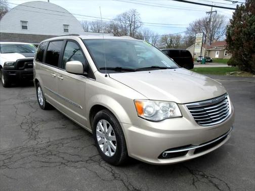2015 Chrysler Town & Country Touring