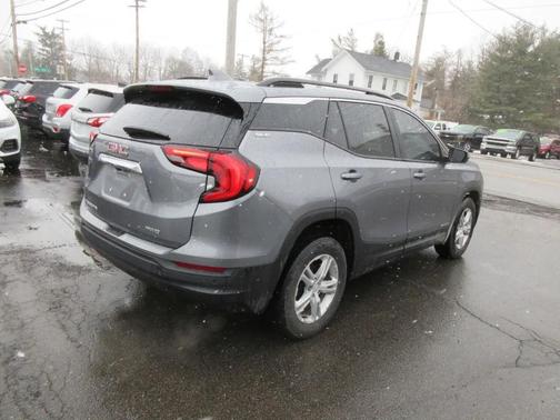 2021 GMC Terrain SLE