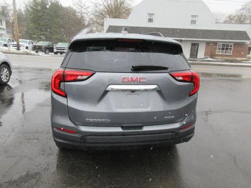 2021 GMC Terrain SLE