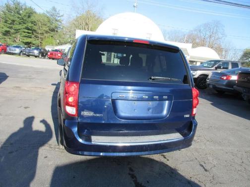 True Blue Pearlcoat 2014 Dodge Grand Caravan AVP/SE