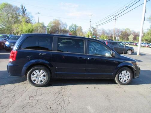 True Blue Pearlcoat 2014 Dodge Grand Caravan AVP/SE