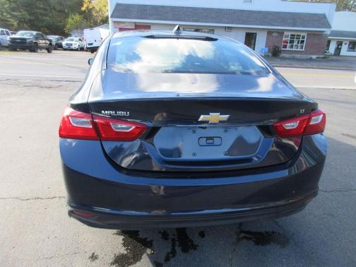 2017 Chevrolet Malibu 1LT