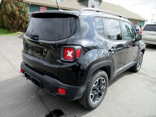 2016 Jeep Renegade Trailhawk