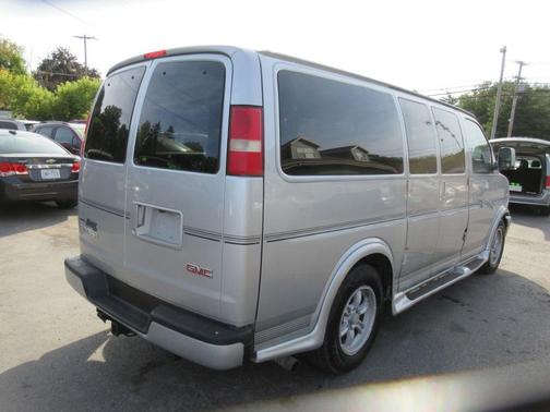 2011 GMC Savana 1500 LT