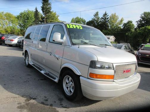 2011 GMC Savana 1500 LT
