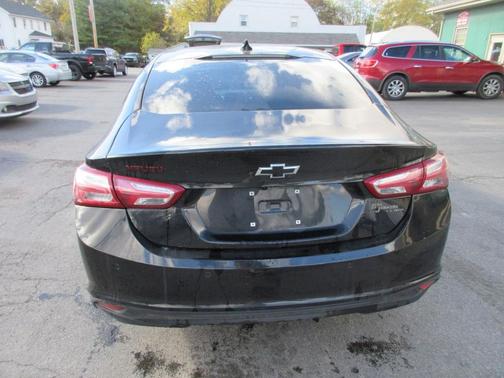 2021 Chevrolet Malibu FWD LT