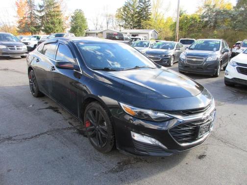 2021 Chevrolet Malibu FWD LT