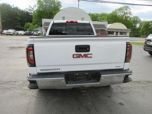 Summit White 2017 GMC Sierra 1500 SLT