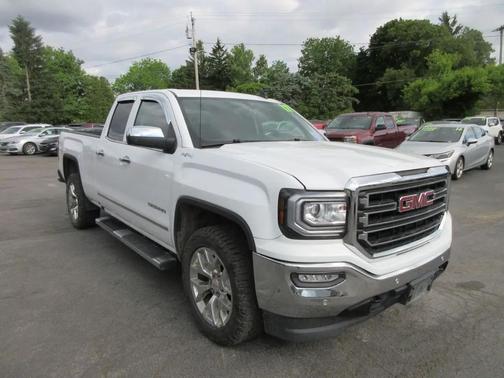 Summit White 2017 GMC Sierra 1500 SLT