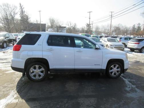 2017 GMC Terrain SLE-1