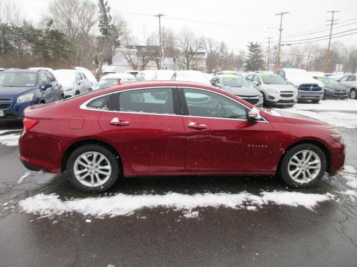 2017 Chevrolet Malibu 1LT