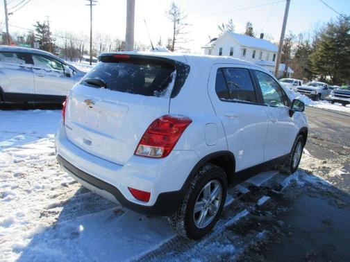 2021 Chevrolet Trax LS